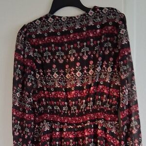 FRYE AND CO. Black Garment with White Label